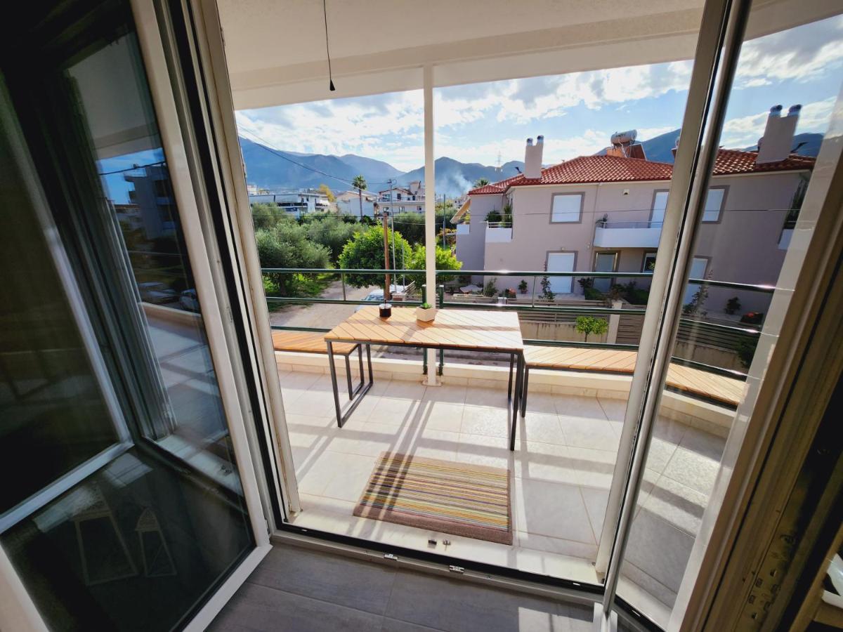 Luxury Loft Apartment Yiota Patras Exterior foto