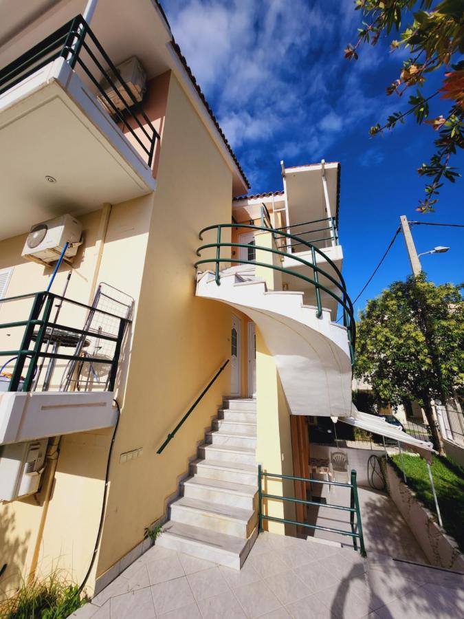 Luxury Loft Apartment Yiota Patras Exterior foto