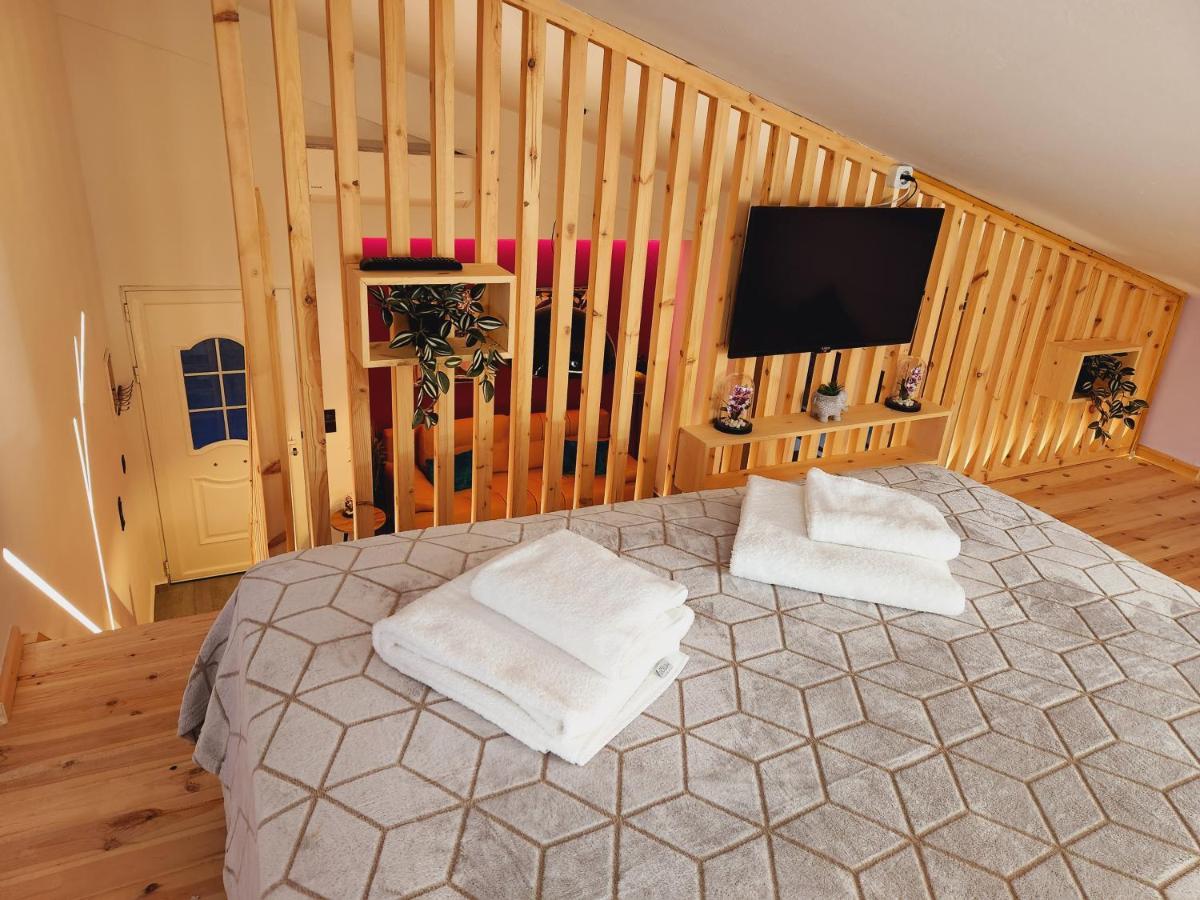 Luxury Loft Apartment Yiota Patras Exterior foto