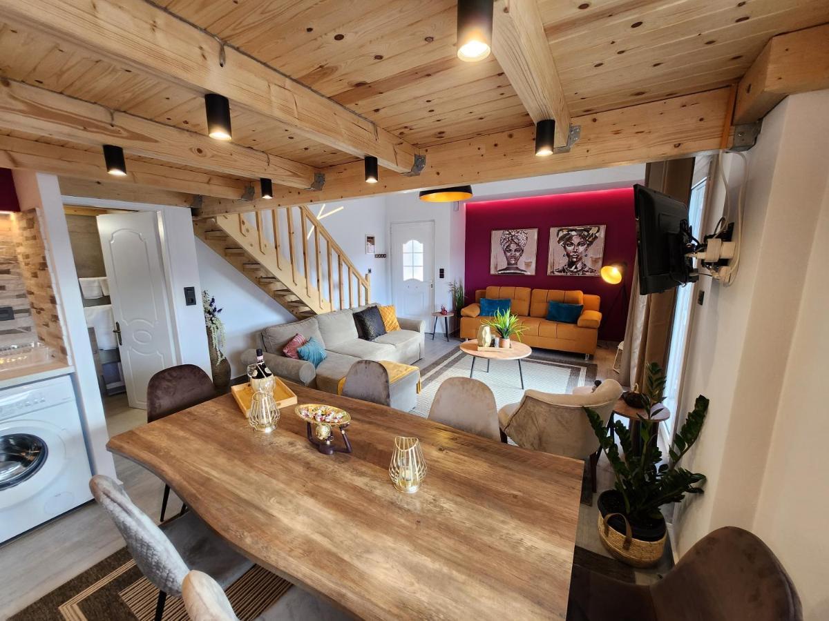 Luxury Loft Apartment Yiota Patras Exterior foto